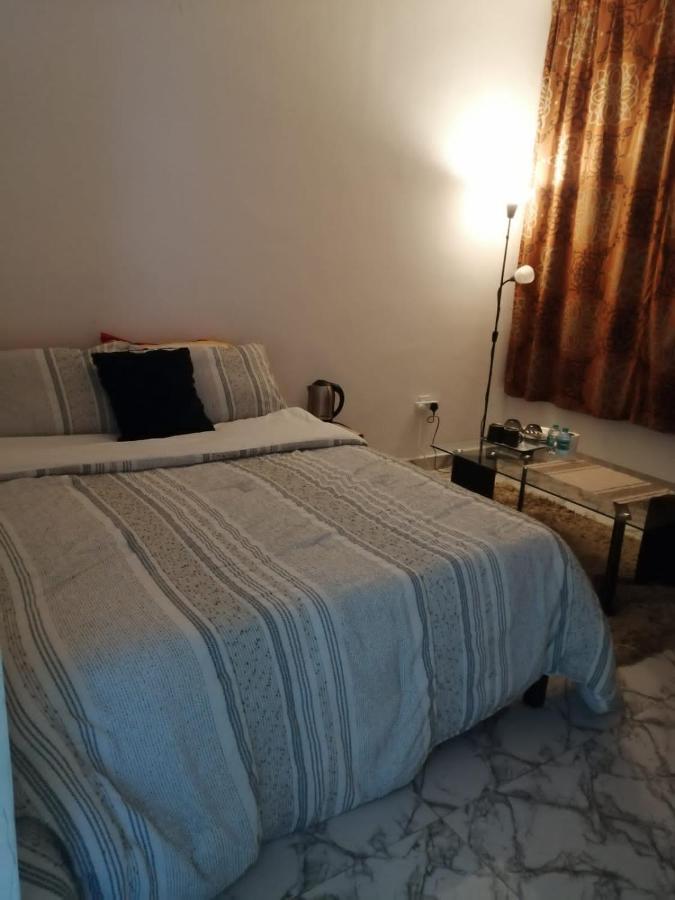 Tanih Place Abu Dhabi Bagian luar foto